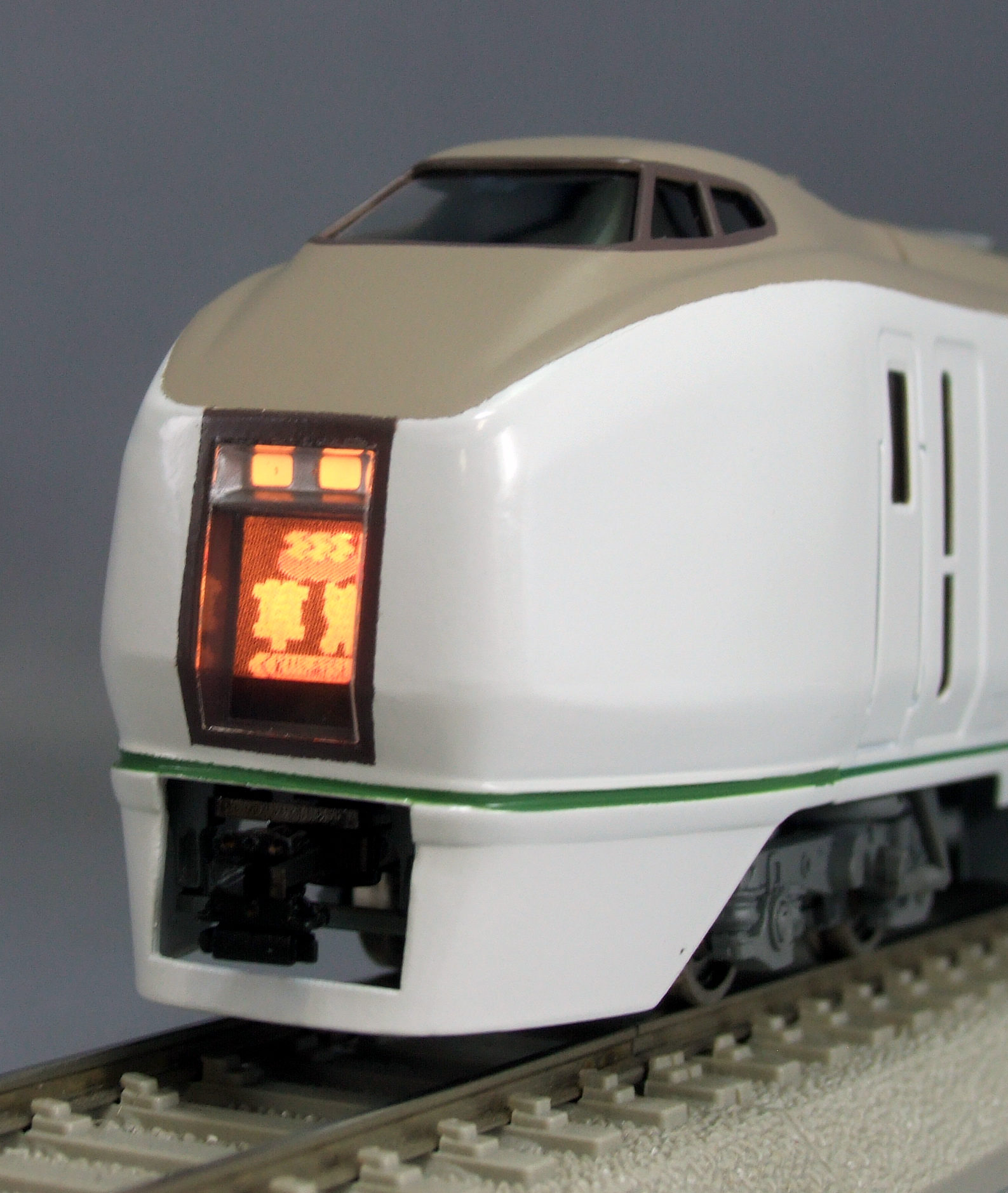JR東日本651系1000番代 - 鉄道模型の総合メーカー 株式会社エンドウ