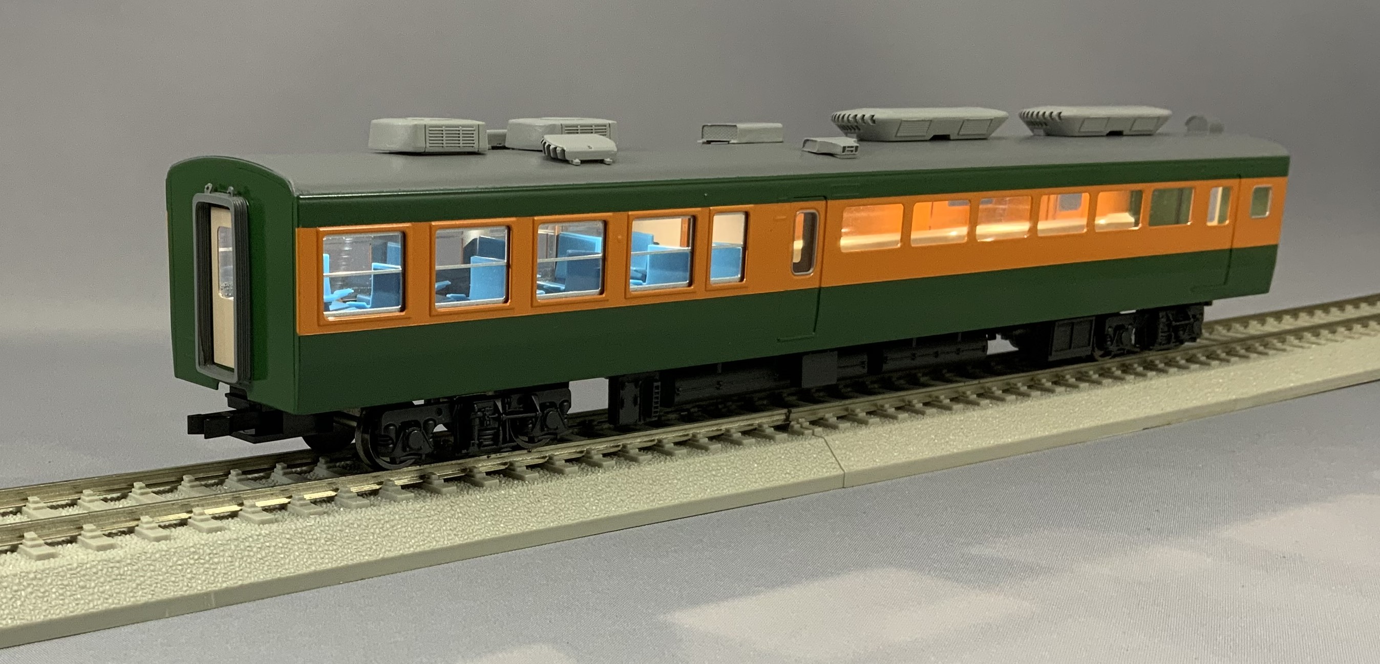 国鉄153系冷房車 - 鉄道模型の総合メーカー 株式会社エンドウ