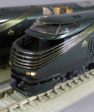 国鉄クモニ83・JR西日本クモハ84形 - 鉄道模型の総合メーカー 株式